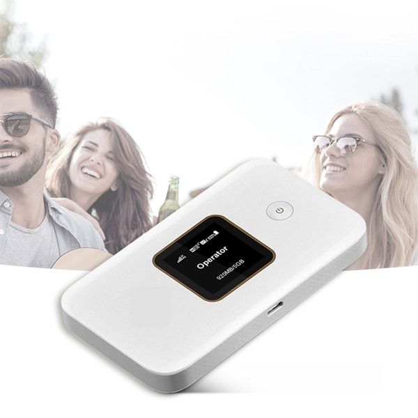 مودم همراه 4.5G هوآوی مدل E5785-320a با پشتیبانی از TD-LTE و FD-LTE، سرعت دانلود 300 مگابیت و آپلود 100 مگابیت، وایفای دو بانده