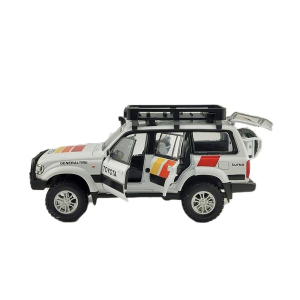 ماکت ماشین چه ژی مدل تویوتا لندکروزر اتاق 80