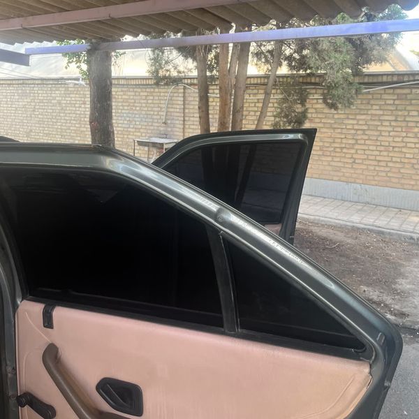 برچسب دودی شیشه خودرو کد Ddi05 رول 4 متری