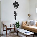 استیکر دیواری طرح دخترک