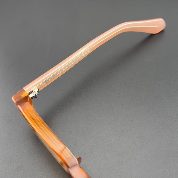 عینک آفتابی مستطیلی آلبرت وگ مدل SZ8302 Hunter