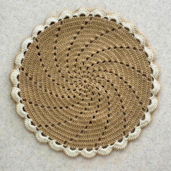 زیر بشقابی دستبافت شاهو مدل Avenelle