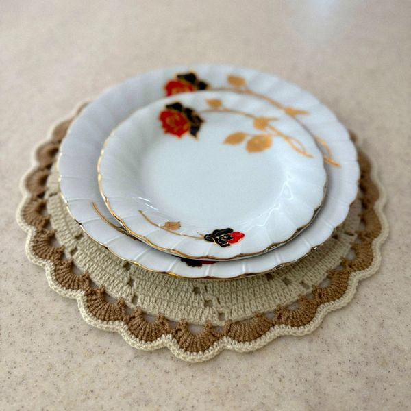 زیر بشقابی دستبافت شاهو مدل Avenelle