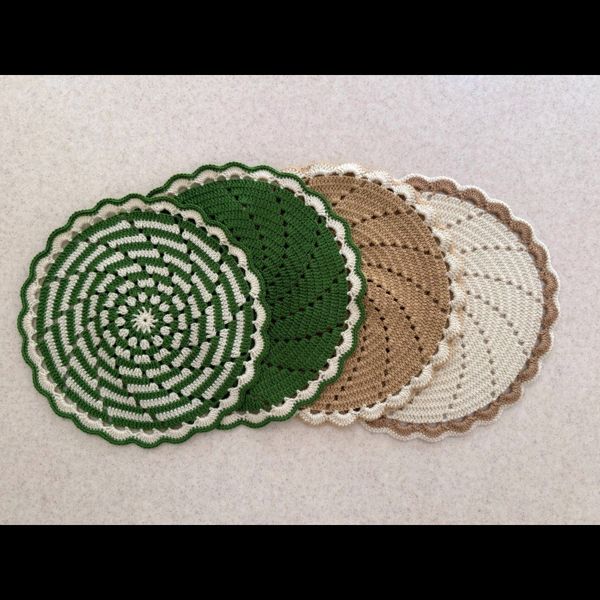 زیر بشقابی دستبافت شاهو مدل Avenelle