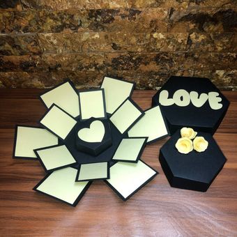 جعبه هدیه سوپرایز جادویی رنگ مشکی و  زرد لیمویی