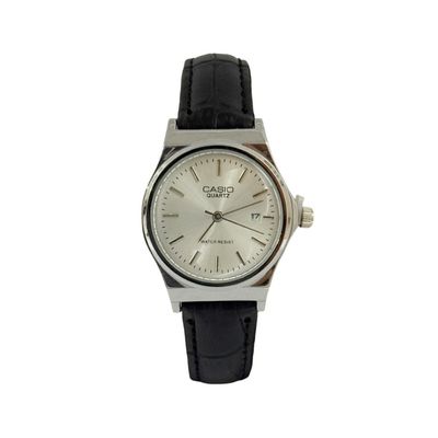 ساعت کاسیو گادفادر زنانه کد (w2550b) بند چرم صفحه سفید