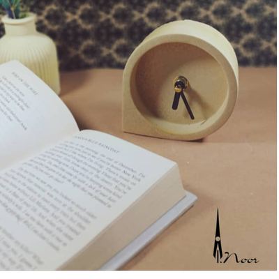 ساعت طرح قطره