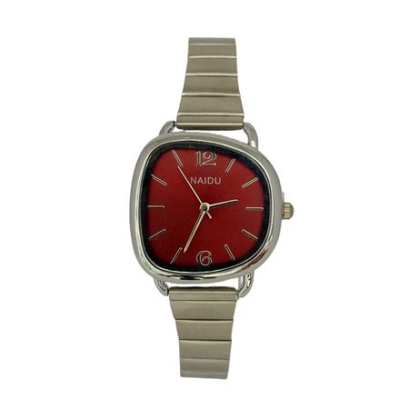 ساعت نایدو دفرمه زنانه کد (w2577c) صفحه آلبالویی