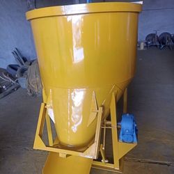 باکت بتن‌ریزی 750 لیتری تخلیه از بغل گیربکسی