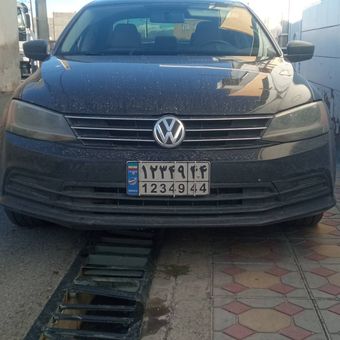 فولکس واگن پاسات جییتا 2015 - vw jetta 2015- پلاک منطقه آزاد ماکو - موتور 2 لیتری تنفس طبیعی