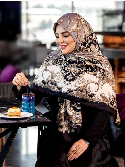 روسری ابریشم توییل کجراه قواره 140 مدل تاج