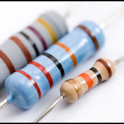 مقاومت 3.9 کیلو اهم 1/4 وات