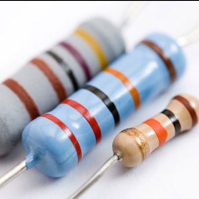 مقاومت 5.6 کیلو اهم 1/4 وات