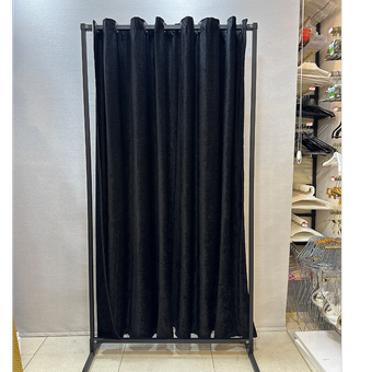 پرده مخمل اتاق پرو