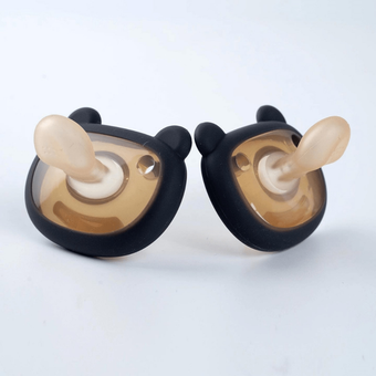 پستانک نوزاد+3ماه هی اور شی 2 عددی مشکی مخصوص شب HE OR SHE