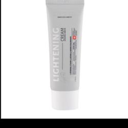 کرم روشن کننده گیاهی سی گل حجم 50 میلی لیتر