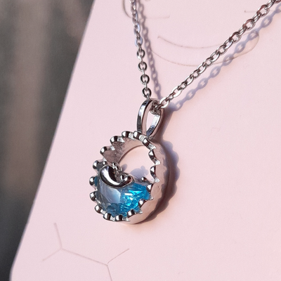 گردنبند وال و دریا 52 هرتزی نقره ای