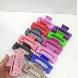 کلیپس . گیره مو