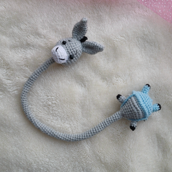 جاکلیدی گردن درازبافتنی