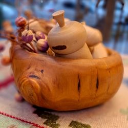 کاسه چوبی دکوراتیو مدل بلوط