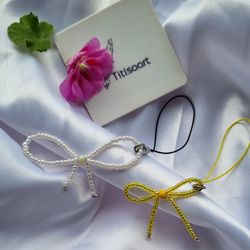 اویز گوشی پاپیون منجوقی