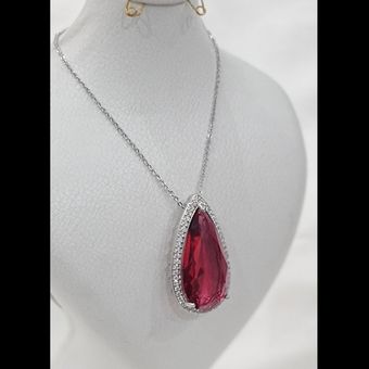 گردنبند اشکی زنانه نگین قرمز