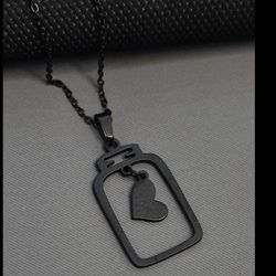 گردنبند قلب آویز استیل مشکی