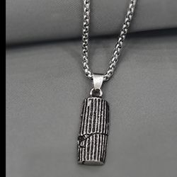 گردنبند منشور کوروش استیل
