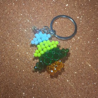 چارم  طرح درخت کریسمس(پس کرایه)