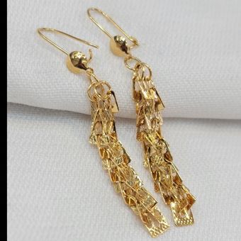 گوشواره زنانه بیروتی مربعی تراش