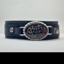 دستبند یاامیرالمومنین چرمی مشکی عقیق
